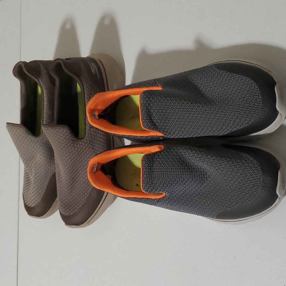 Two pairs of Men Skechers, Size 11, Bluish Grey and Brown